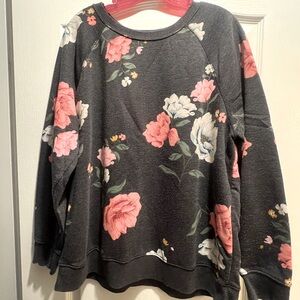 Old Navy Women’s Sweatshirt
